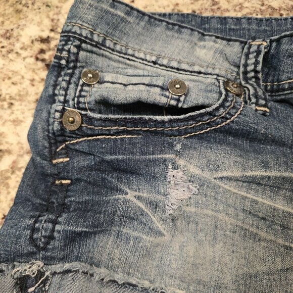 Set Lot Of 2 YMI + ZD Juniors jean shorts, bundle size 9, cotton Distressed Y2K - Picture 4 of 16